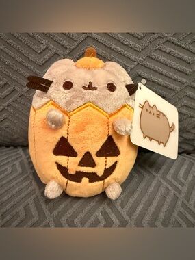 NWT Gund Pusheen The Cat Pumpkin Plush 2022 Halloween Exclusive 4.5” Inch Orange